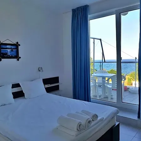 Sea View In 