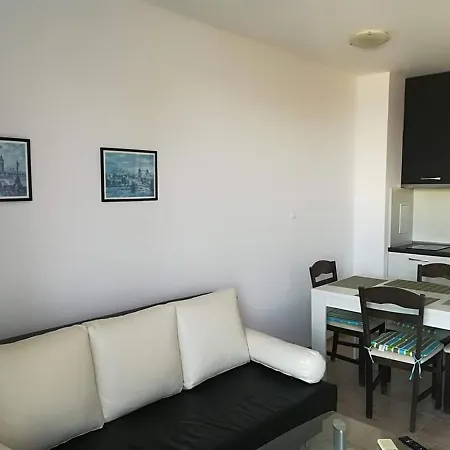 Sea View In 