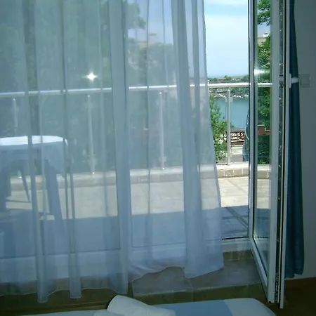 Apartment Sea View In 